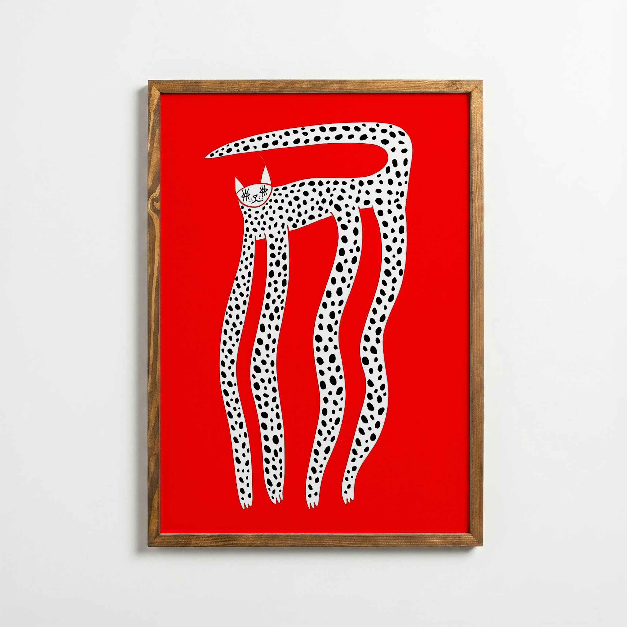 Uzun Bacaklı Benekli Kedi