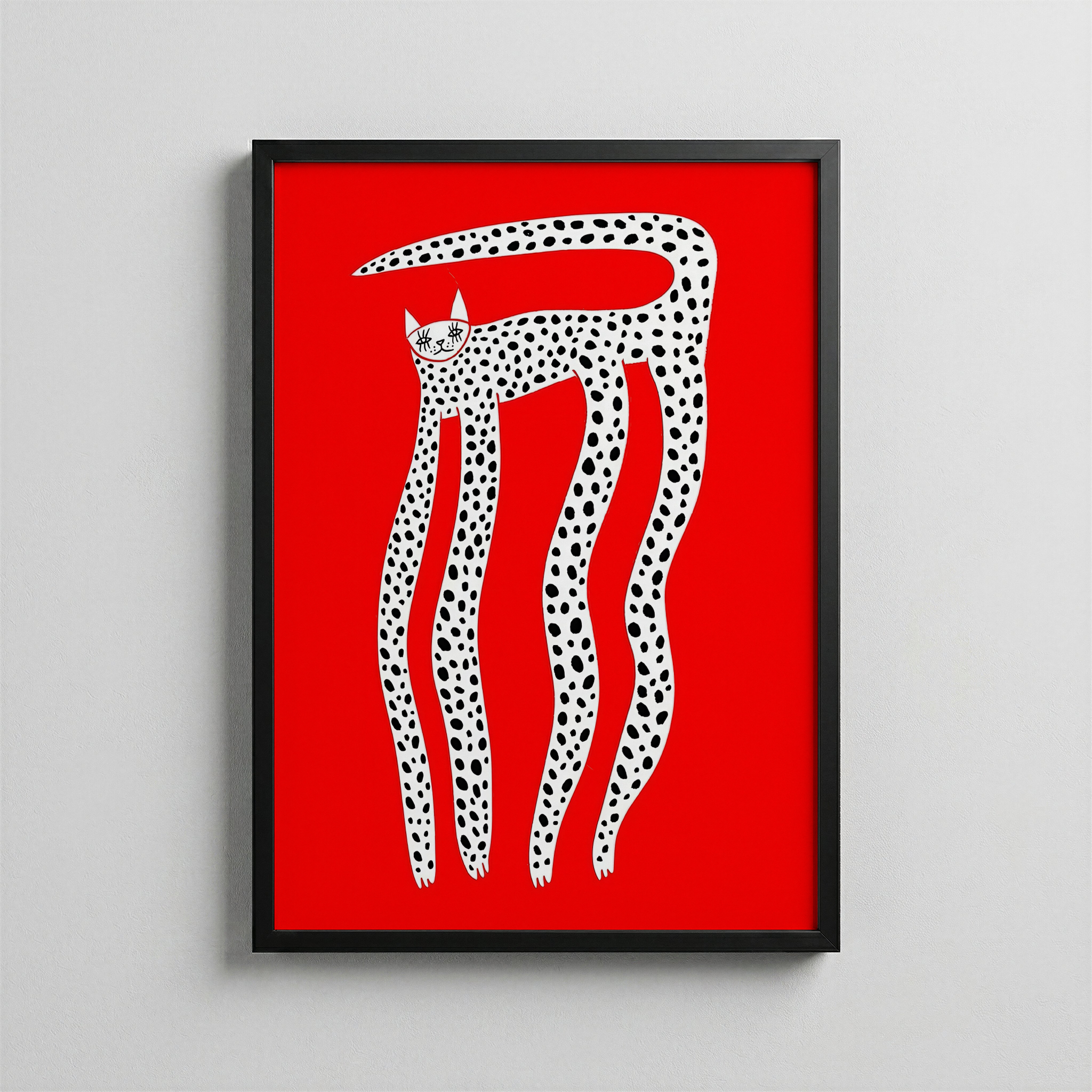 Uzun Bacaklı Benekli Kedi