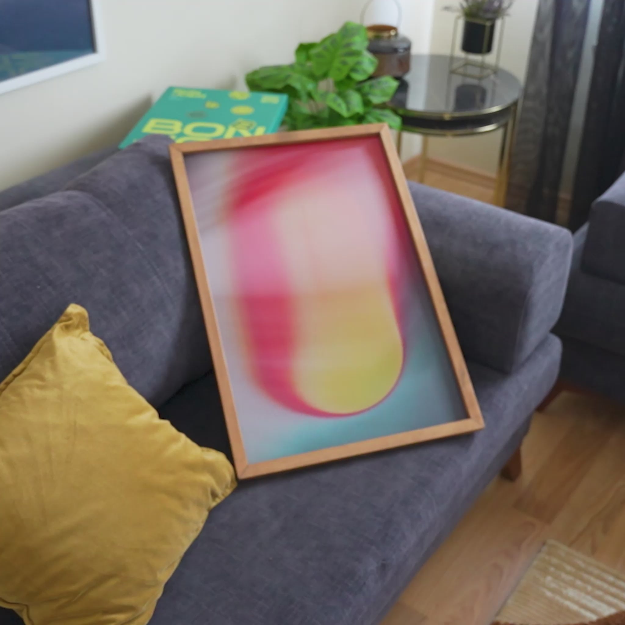 Pill 3D poster açı değişim videosu